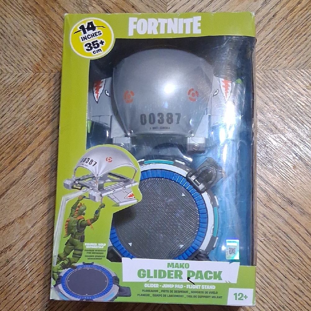 Fortnite Mako Glider Pack